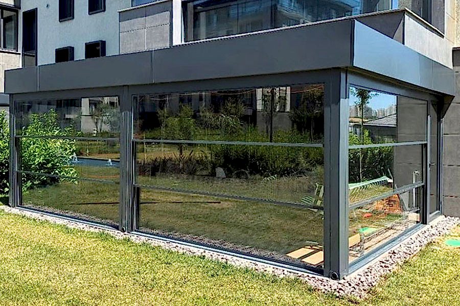 Beylikdüzü Giyotin Cam Sistemleri – Modern Çözümler